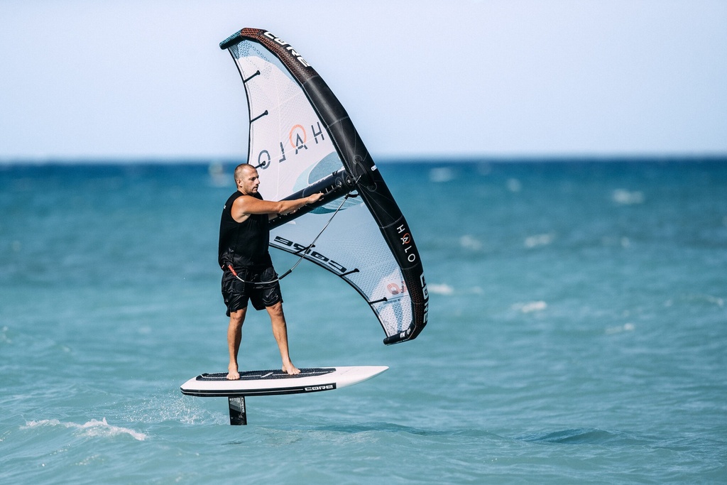 CORE Roamer E Wingfoilboard