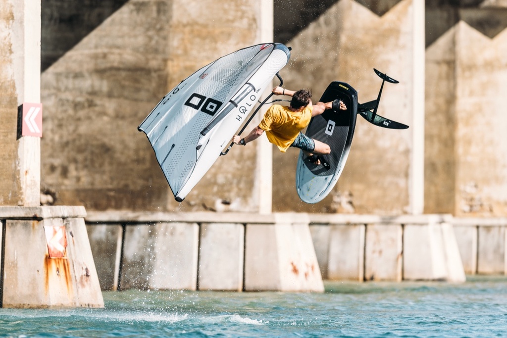 Wingfoilboard Roamer 2